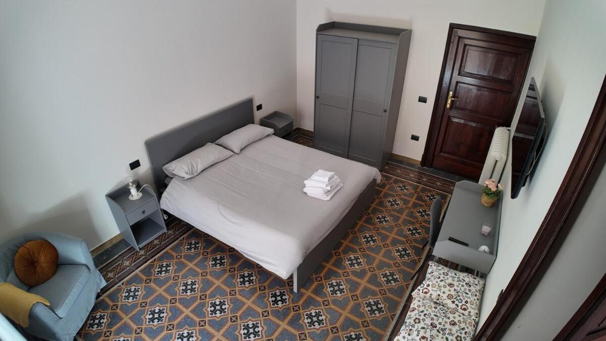 Casa Manu Nuovo Appartamento In Centro Storico Benevento Dış mekan fotoğraf